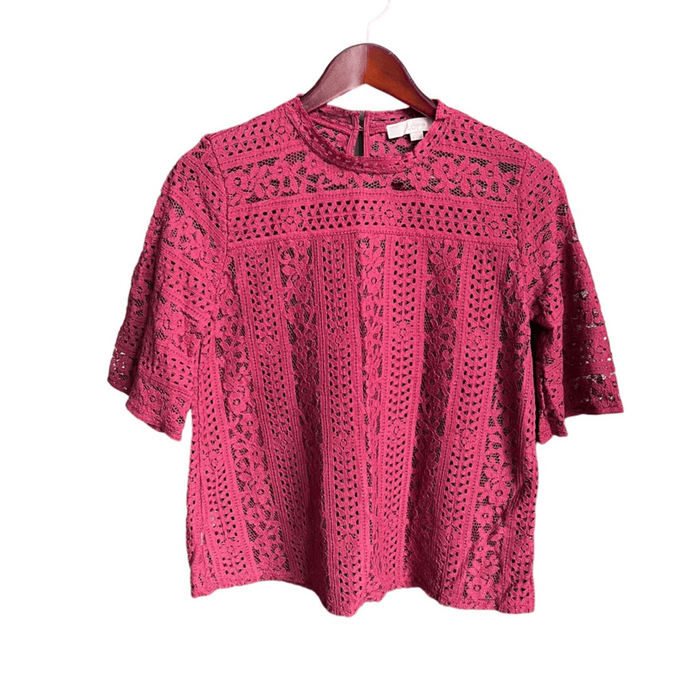 Loft  Burgundy Lace Top Short Sleeve Size Small